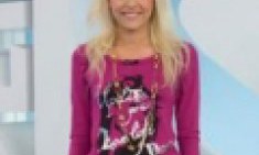 &Nu;&alpha;&nu;ά &Kappa;&alpha;&rho;&alpha;&gamma;&iota;ά&nu;&nu;&eta;: &Delta;&epsilon;ί&tau;&epsilon; &pi;&omega;&sigmaf; &epsilon;ί&nu;&alpha;&iota; &sigma;ή&mu;&epsilon;&rho;&alpha;! (PHOTOS)