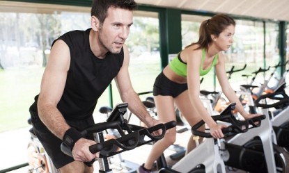 &Gamma;&iota;&alpha;&tau;ί &alpha;&xi;ί&zeta;&epsilon;&iota; &nu;&alpha; &pi;&rho;&omicron;&pi;&omicron;&nu;&eta;&theta;&epsilon;ί&sigmaf; &pi;ά&nu;&omega; &sigma;&epsilon; έ&nu;&alpha; &pi;&omicron;&delta;ή&lambda;&alpha;&tau;&omicron;