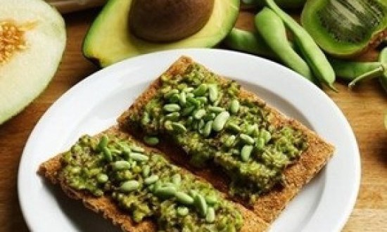 6 υγιεινά σνακ που σας… κόβουν την όρεξη