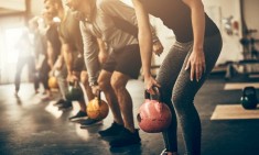 &Gamma;&upsilon;&mu;&nu;&alpha;&sigma;&tau;ή&rho;&iota;&alpha;: &Alpha;&nu;&omicron;&iota;&chi;&tau;ό &tau;&omicron; &epsilon;&nu;&delta;&epsilon;&chi;ό&mu;&epsilon;&nu;&omicron; &nu;&alpha; &alpha;&nu;&omicron;ί&xi;&omicron;&upsilon;&nu; &nu;&omega;&rho;ί&tau;&epsilon;&rho;&alpha;