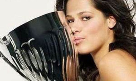 Ana Ivanovic: &Eta; &tau;&epsilon;&nu;ί&sigma;&tau;&rho;&iota;&alpha; &pi;&omicron;&upsilon;&hellip; &kappa;&lambda;έ&beta;&epsilon;&iota; &kappa;&alpha;&rho;&delta;&iota;έ&sigmaf;  Vol.1