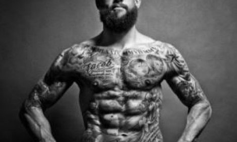 &Gamma;&iota;&alpha;&tau;ί &delta;&epsilon;&nu; &pi;&rho;έ&pi;&epsilon;&iota; &nu;&alpha; &kappa;ά&nu;&omicron;&upsilon;&mu;&epsilon; &tau;&alpha;&tau;&omicron;&upsilon;ά&zeta; &tau;&omicron; &kappa;&alpha;&lambda;&omicron;&kappa;&alpha;ί&rho;&iota;