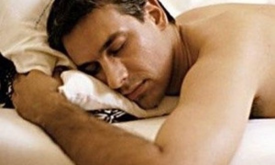 Γιατί παραμιλάμε στον ύπνο;