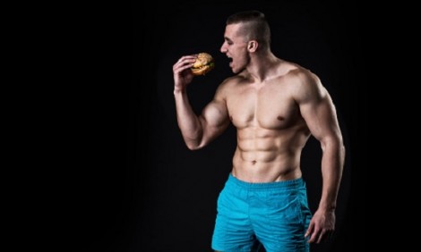 Οι βασικές συμβουλές διατροφής για χτίσιμο άλιπης μυικής μάζας