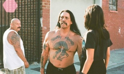Danny Trejo: &laquo;Ό&tau;&alpha;&nu; &beta;&gamma;ή&kappa;&alpha; &alpha;&pi;ό &tau;&eta;&nu; &phi;&upsilon;&lambda;&alpha;&kappa;ή, έ&pi;&alpha;&iota;&zeta;&alpha; &pi;&alpha;&rho;ά&nu;&omicron;&mu;&omicron;&upsilon;&sigmaf; &alpha;&gamma;ώ&nu;&epsilon;&sigmaf; &pi;&upsilon;&gamma;&mu;&alpha;&chi;ί&alpha;&sigmaf; &sigma;&epsilon; clubs&raquo;