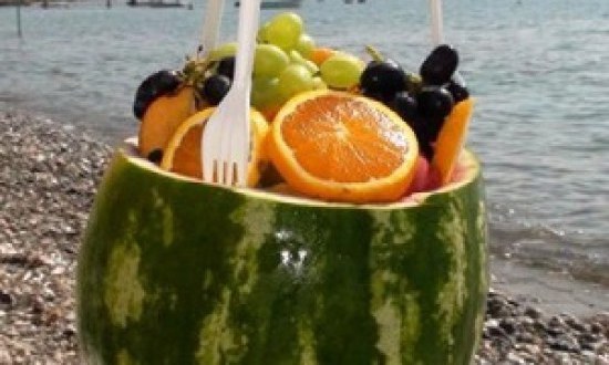 &Omicron;&iota; &tau;&rho;&omicron;&phi;έ&sigmaf; &gamma;&iota;&alpha; &tau;&omicron;&nu; &kappa;&alpha;ύ&sigma;&omega;&nu;&alpha;