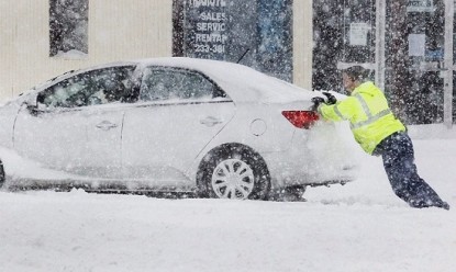 Πώς θα οδηγείς με ασφάλεια σε πάγο και χιόνια