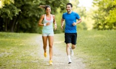 &Tau;&iota; &nu;&alpha; &alpha;&lambda;&lambda;ά&xi;&omicron;&upsilon;&mu;&epsilon; &gamma;&iota;&alpha; &nu;&alpha; &pi;&omicron;&nu;&omicron;ύ&nu; &lambda;&iota;&gamma;ό&tau;&epsilon;&rho;&omicron; &tau;&alpha; &gamma;ό&nu;&alpha;&tau;ά &mu;&alpha;&sigmaf;