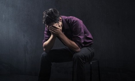 Οι 10 συνήθειες που σε οδηγούν στη δυστυχία