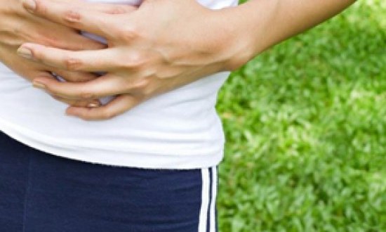 Τι πρέπει να κάνετε για την καούρα και τις ξινίλες