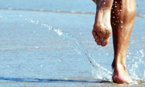 &Eta; &pi;&alpha;&rho;&alpha;&lambda;ί&alpha; &epsilon;ί&nu;&alpha;&iota; &epsilon;&upsilon;&kappa;&alpha;&iota;&rho;ί&alpha; (&gamma;&iota;&alpha; &pi;&rho;&omicron;&pi;ό&nu;&eta;&sigma;&eta;)