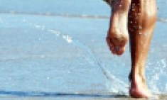 &Eta; &pi;&alpha;&rho;&alpha;&lambda;ί&alpha; &epsilon;ί&nu;&alpha;&iota; &epsilon;&upsilon;&kappa;&alpha;&iota;&rho;ί&alpha; (&gamma;&iota;&alpha; &pi;&rho;&omicron;&pi;ό&nu;&eta;&sigma;&eta;)