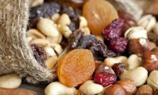 Αυτούς τους ξηρούς καρπούς δεν πρέπει να τρώτε συχνά!