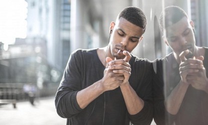 &Tau;&iota; &pi;&rho;&omicron;&kappa;&alpha;&lambda;&epsilon;ί &sigma;&tau;&omicron; &sigma;ώ&mu;&alpha; &sigma;&omicron;&upsilon; έ&nu;&alpha; &tau;&sigma;&iota;&gamma;ά&rho;&omicron; &kappa;ά&theta;&epsilon; &mu;έ&rho;&alpha;