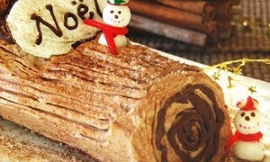 Χριστουγεννιάτικος κορμός (Buche de Noel) με σοκολάτα &amp; κάστανο!