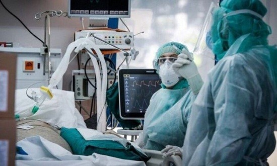 &Kappa;&omicron;&rho;&omega;&nu;&omicron;ϊό&sigmaf;: &Nu;έ&omicron; &sigma;ύ&mu;&pi;&tau;&omega;&mu;&alpha; &omicron;&iota; &pi;&omicron;&lambda;ύ&omega;&rho;&epsilon;&sigmaf; &sigma;&tau;ύ&sigma;&epsilon;&iota;&sigmaf; &alpha;&sigma;&theta;&epsilon;&nu;ώ&nu; &mu;&epsilon; Covid-19 &sigma;&tau;&iota;&sigmaf; &Mu;&Epsilon;&Theta;