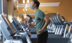 &Sigma;&tau;&omicron;&nu; &laquo;&pi;ά&gamma;&omicron;&raquo; &omicron;&iota; &sigma;&upsilon;&nu;&delta;&rho;&omicron;&mu;έ&sigmaf; &tau;&omega;&nu; &alpha;&nu;&epsilon;&mu;&beta;&omicron;&lambda;ί&alpha;&sigma;&tau;&omega;&nu; &sigma;&tau;&alpha; &gamma;&upsilon;&mu;&nu;&alpha;&sigma;&tau;ή&rho;&iota;&alpha;