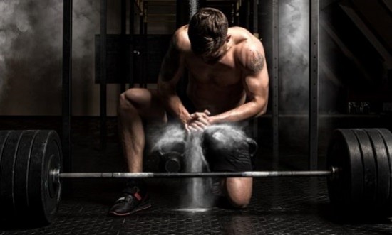 &Omicron; &tau;ύ&pi;&omicron;&sigmaf; &epsilon;ί&nu;&alpha;&iota; έ&nu;&alpha;&hellip; &theta;&eta;&rho;ί&omicron; &tau;&omicron;&upsilon; fitness (video)