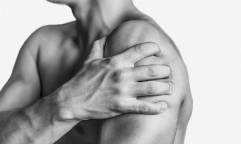 Τι σημαίνει ο πόνος στο αριστερό χέρι;