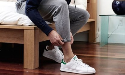 &Gamma;&iota;&alpha;&tau;ί &delta;&epsilon;&nu; &pi;&rho;έ&pi;&epsilon;&iota; &nu;&alpha; &kappa;ά&nu;&epsilon;&iota;&sigmaf; &gamma;&upsilon;&mu;&nu;&alpha;&sigma;&tau;&iota;&kappa;ή&sigmaf; &chi;&omega;&rho;ί&sigmaf; &kappa;ά&lambda;&tau;&sigma;&epsilon;&sigmaf;;