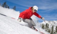 Ski: &Tau;&alpha; &omicron;&phi;έ&lambda;&eta; &tau;&omicron;&upsilon; &laquo;&beta;&alpha;&sigma;&iota;&lambda;&iota;ά&raquo; &tau;&omega;&nu; winter sports