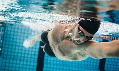 &Tau;&alpha; 9 &sigma;&upsilon;&nu;&alpha;&rho;&pi;&alpha;&sigma;&tau;&iota;&kappa;ά &omicron;&phi;έ&lambda;&eta; &tau;&eta;&sigmaf; &kappa;&omicron;&lambda;ύ&mu;&beta;&eta;&sigma;&eta;&sigmaf;