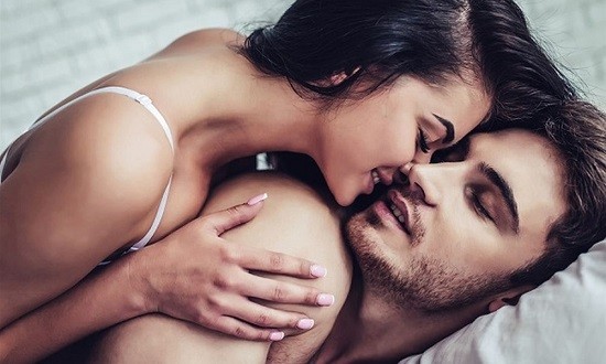 &Alpha;&lambda;&lambda;ά&zeta;&omicron;&upsilon;&mu;&epsilon; &gamma;&omicron;ύ&sigma;&tau;&alpha; &sigma;&tau;&omicron; &sigma;&epsilon;&xi; &mu;&epsilon;&tau;ά &tau;&alpha; 30;