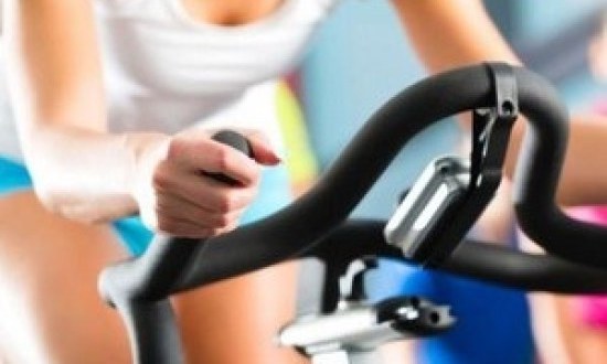 Ποιο είδος προπόνησης σε ξεγελάει και σε κάνει να τρως περισσότερο;