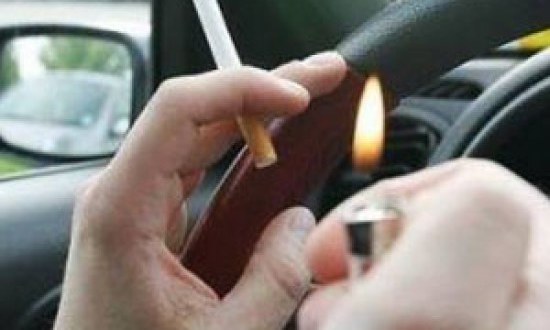 &Pi;ό&sigma;&omicron; &beta;&lambda;ά&pi;&tau;&epsilon;&iota; &tau;&omicron; &kappa;ά&pi;&nu;&iota;&sigma;&mu;&alpha; &sigma;&tau;&omicron; &alpha;&upsilon;&tau;&omicron;&kappa;ί&nu;&eta;&tau;&omicron;