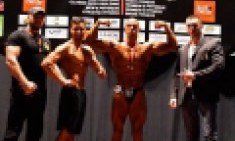 &Kappa;&alpha;&kappa;ά&nu;&eta;&sigmaf; &kappa;&alpha;&iota; &Tau;&sigma;ά&phi;&omicron;&sigmaf; &tau;&omicron;&nu; &Gamma;&epsilon;&nu;&iota;&kappa;ό &sigma;&tau;&omicron; 1&omicron; &Delta;&iota;&alpha;&sigma;&upsilon;&lambda;&lambda;&omicron;&gamma;&iota;&kappa;ό "&Phi;&alpha;ί&alpha;&xi;" 2015 &tau;&eta;&sigmaf; IFBB-&Epsilon;&Omicron;&Sigma;&Delta;