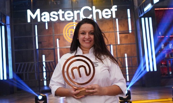 &Eta; &pi;&rho;ώ&tau;&eta; &Epsilon;&lambda;&lambda;&eta;&nu;ί&delta;&alpha; MasterChef &pi;ή&rho;&epsilon; &tau;&eta;&nu; &alpha;&pi;ό&phi;&alpha;&sigma;&eta; &nu;&alpha; &alpha;&lambda;&lambda;ά&xi;&epsilon;&iota; &tau;&omicron; &sigma;ώ&mu;&alpha; &tau;&eta;&sigmaf;