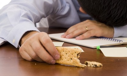 &Gamma;&iota;&alpha;&tau;ί &delta;&epsilon;&nu; &pi;&rho;έ&pi;&epsilon;&iota; &nu;&alpha; &kappa;&omicron;&iota;&mu;ό&mu;&alpha;&sigma;&tau;&epsilon; &mu;&epsilon;&tau;ά &tau;&omicron; &phi;&alpha;&gamma;&eta;&tau;ό;