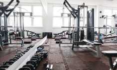 &Mu;&epsilon; &laquo;&lambda;&omicron;&upsilon;&kappa;έ&tau;&omicron;&raquo; &alpha;&pi;&epsilon;&iota;&lambda;&omicron;ύ&nu;&tau;&alpha;&iota; &epsilon;&kappa;&alpha;&tau;&omicron;&nu;&tau;ά&delta;&epsilon;&sigmaf; &gamma;&upsilon;&mu;&nu;&alpha;&sigma;&tau;ή&rho;&iota;&alpha; - &Sigma;&epsilon; &alpha;&pi;ό&gamma;&nu;&omega;&sigma;&eta; &omicron;&iota; &iota;&delta;&iota;&omicron;&kappa;&tau;ή&tau;&epsilon;&sigmaf;