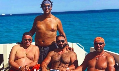 &Kappa;&iota; ό&mu;&omega;&sigmaf; &omicron; ό&rho;&theta;&iota;&omicron;&sigmaf; &kappa;ύ&rho;&iota;&omicron;&sigmaf; ή&tau;&alpha;&nu; &mu;έ&chi;&rho;&iota; &pi;&rho;&omicron; 5&epsilon;&tau;ί&alpha;&sigmaf; &mu;&epsilon;&gamma;ά&lambda;&omicron; &pi;&omicron;&delta;&omicron;&sigma;&phi;&alpha;&iota;&rho;&iota;&kappa;ό &alpha;&sigma;&tau;έ&rho;&iota;