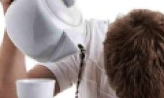 &Sigma;ύ&nu;&epsilon;&lambda;&theta;&epsilon; &alpha;&pi;ό &tau;&omicron; hangover &mu;&epsilon;&tau;ά &alpha;&pi;ό &tau;&omicron; &tau;&rho;&epsilon;&lambda;ό &xi;&epsilon;&nu;ύ&chi;&tau;&iota; !!!