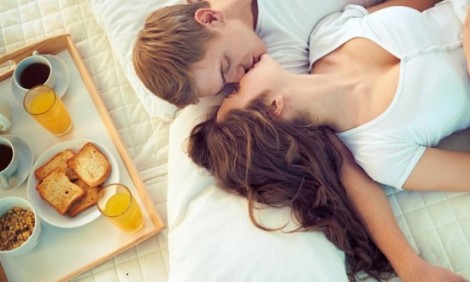 &Omicron;&iota; 6 &upsilon;&pi;&epsilon;&rho;-&tau;&rho;&omicron;&phi;έ&sigmaf; &gamma;&iota;&alpha; &kappa;&alpha;&lambda;ύ&tau;&epsilon;&rho;&eta; &sigma;&tau;ύ&sigma;&eta;