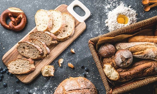 &Tau;&iota; &epsilon;ί&nu;&alpha;&iota; &eta; &gamma;&lambda;&omicron;&upsilon;&tau;έ&nu;&eta; &kappa;&alpha;&iota; &pi;&omega;&sigmaf; &alpha;&nu;&tau;&iota;&mu;&epsilon;&tau;&omega;&pi;ί&zeta;&epsilon;&tau;&alpha;&iota; &eta; &delta;&upsilon;&sigma;&alpha;&nu;&epsilon;&xi;ί&alpha; &sigma;&epsilon; &alpha;&upsilon;&tau;ή