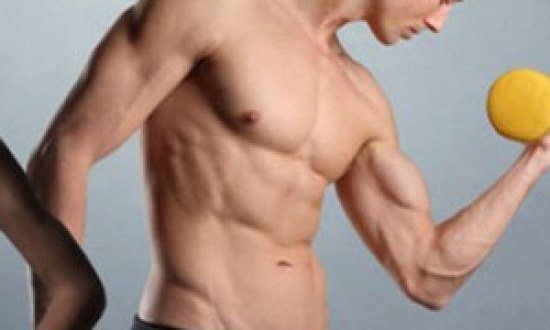 Φάε ΠΡΩΤΕΪΝΗ και κάνε τους μύες σου φούρνους καύσεις λίπους!