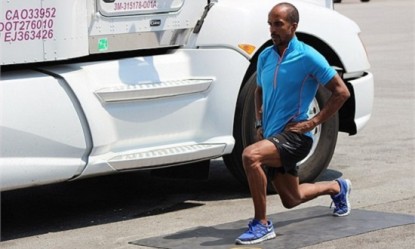 &Alpha;&upsilon;&tau;ό&sigmaf; &omicron; &tau;ύ&pi;&omicron;&sigmaf; &kappa;&alpha;&tau;ά&phi;&epsilon;&rho;&epsilon; &mu;&iota;&alpha; &pi;&rho;&omicron;&pi;ό&nu;&eta;&sigma;&eta; 20' &nu;&alpha; &tau;&eta;&nu; &kappa;&alpha;&tau;&epsilon;&beta;ά&sigma;&epsilon;&iota; &sigma;&tau;&alpha; 4'