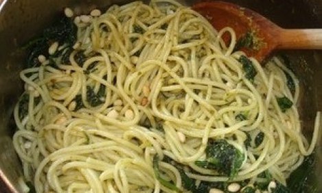 &Tau;&eta;&gamma;&alpha;&nu;ί&sigma;&tau;&epsilon; &tau;&alpha; &mu;&alpha;&kappa;&alpha;&rho;ό&nu;&iota;&alpha; &sigma;&alpha;&sigmaf; &gamma;&iota;&alpha; &alpha;&lambda;&lambda;&alpha;&gamma;ή! (video)