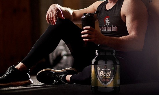 Beef Protein by Warriorlab: &Eta; &alpha;&pi;ό&lambda;&upsilon;&tau;&eta; &kappa;&alpha;&theta;&alpha;&rho;ή &pi;&rho;&omega;&tau;&epsilon;ΐ&nu;&eta; &beta;&omicron;&delta;&iota;&nu;&omicron;ύ &pi;&omicron;&upsilon; &chi;&rho;&epsilon;&iota;ά&zeta;&epsilon;&sigma;&alpha;&iota;!