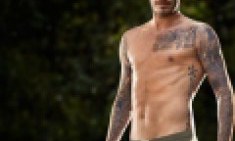 &Omicron; David Beckham &sigma;&epsilon; &rho;ό&lambda;&omicron; super-ή&rho;&omega;&alpha; &gamma;&iota;&alpha; &tau;&eta;&nu; &kappa;&alpha;&iota;&nu;&omicron;ύ&rho;&iota;&alpha; &sigma;&epsilon;&iota;&rho;ά &epsilon;&sigma;&omega;&rho;&omicron;ύ&chi;&omega;&nu; &Eta;&amp;&Mu;
