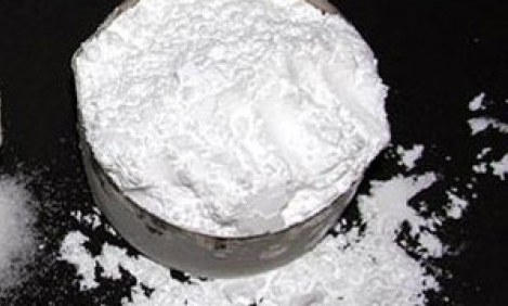 &Tau;&alpha; &tau;&rho;ί&alpha; &ldquo;&lambda;&epsilon;&upsilon;&kappa;ά &delta;&eta;&lambda;&eta;&tau;ή&rho;&iota;&alpha;&rdquo; &sigma;&tau;&eta;&nu; &delta;&iota;&alpha;&tau;&rho;&omicron;&phi;ή &sigma;&alpha;&sigmaf;