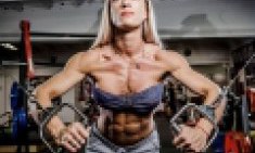 &Eta; 24&chi;&rho;&omicron;&nu;&eta; bodybuilder &pi;&omicron;&upsilon; &sigma;&omicron;&kappa;ά&rho;&epsilon;&iota; &mu;&epsilon; &tau;&eta;&nu; &epsilon;&mu;&phi;ά&nu;&iota;&sigma;ή &tau;&eta;&sigmaf;! (photos)