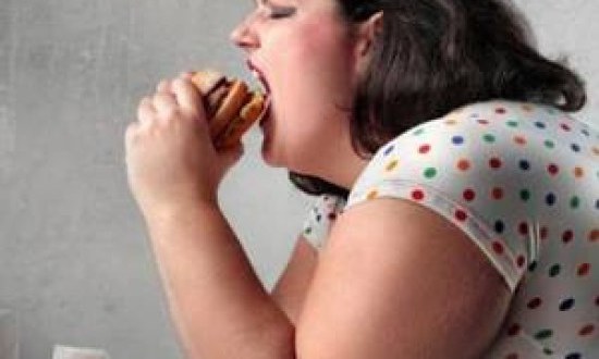 Οι πολλές θερμίδες… καίνε το μυαλό