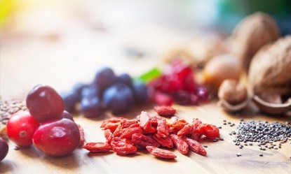 4 superfoods &pi;&omicron;&upsilon; &pi;&rho;έ&pi;&epsilon;&iota; &nu;&alpha; &beta;ά&lambda;&epsilon;&iota;&sigmaf; &sigma;&tau;&eta; &delta;&iota;&alpha;&tau;&rho;&omicron;&phi;ή &sigma;&omicron;&upsilon;
