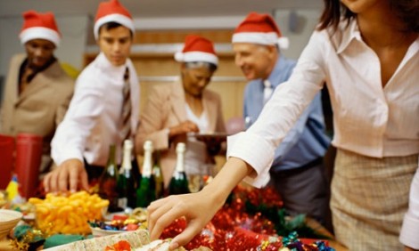 Μικρές συμβουλές για να μην πάρετε περιττά κιλά στις γιορτές!