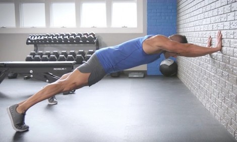 Η 5λεπτη προπόνηση που θα γυμνάσει κάθε μυ του κορμού σου!