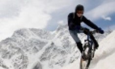 8 extreme &chi;&epsilon;&iota;&mu;&epsilon;&rho;&iota;&nu;ά &sigma;&pi;&omicron;&rho; &kappa;&alpha;&iota; &sigma;&epsilon; &pi;&omicron;&iota;&alpha; &mu;έ&rho;&eta; &theta;&alpha; &tau;&alpha; &kappa;ά&nu;&epsilon;&tau;&epsilon;