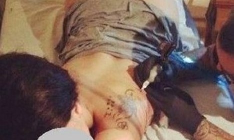 &Pi;&omicron;&iota;&alpha; &tau;&rho;&alpha;&gamma;&omicron;&upsilon;&delta;ί&sigma;&tau;&rho;&iota;&alpha; έ&kappa;&alpha;&nu;&epsilon; &tau;&alpha;&tau;&omicron;&upsilon;ά&zeta; &omicron;&lambda;ό&gamma;&upsilon;&mu;&nu;&eta;;